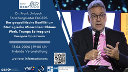 Dr. Frank Umbach spricht auf einer Veranstaltung. Text: Der geopolitische Konflikt um Strategische Mineralien, 13.04.2026.