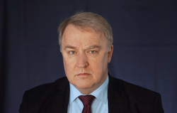 Ingmar Niemann,  Politikwissenschaftler (Diplom) und Magister der Philosophie, Japanologie und Rechtswissenschaften
