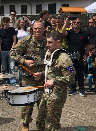 US-amerikanische Militärband in Aktion 